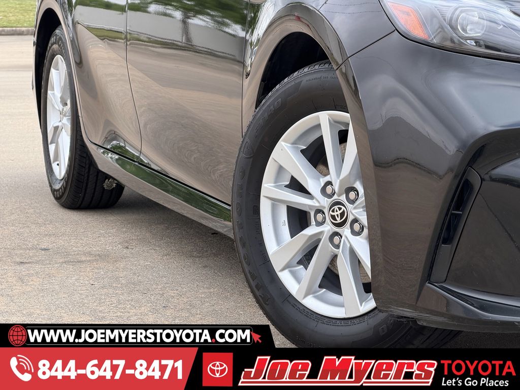 Used 2025 Midnight Black Metallic Toyota LE image 12