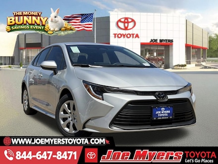 2026 Toyota Corolla LE Sedan