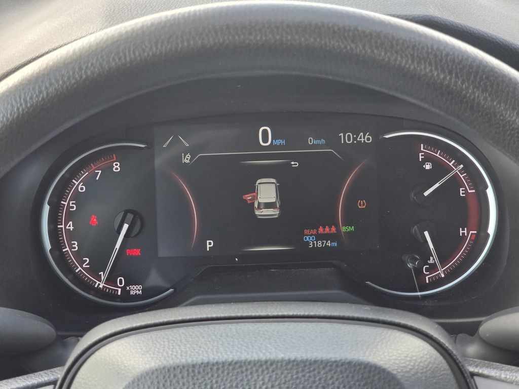 Used 2025 Ice Toyota XLE image 16
