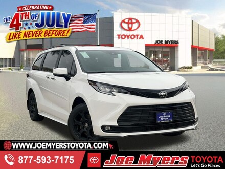 2026 Toyota Sienna Woodland Edition Van Passenger Van