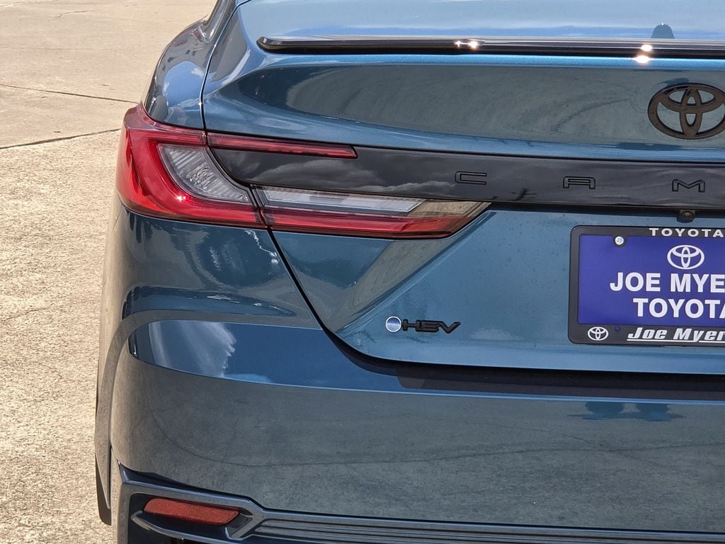 New 2026 Ocean Gem Toyota XSE image 10