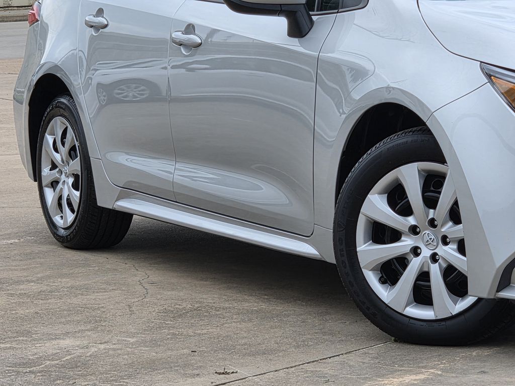 Used 2025 Classic Silver Metallic Toyota LE image 11