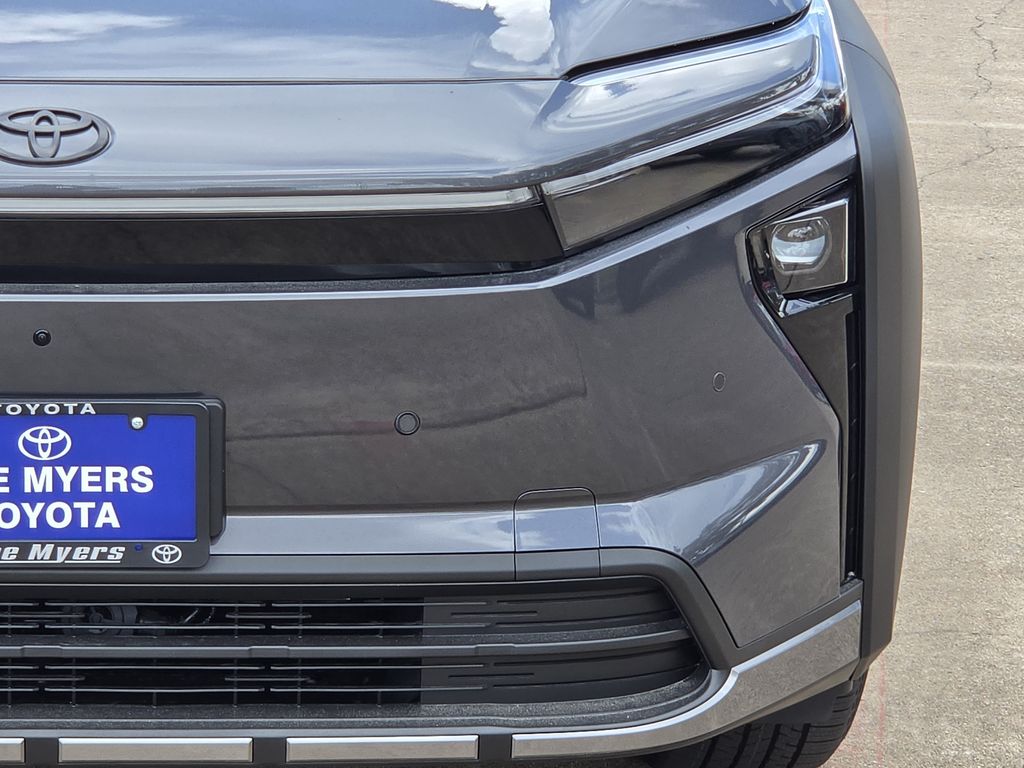 New 2026 Pavement Toyota Premium image 4