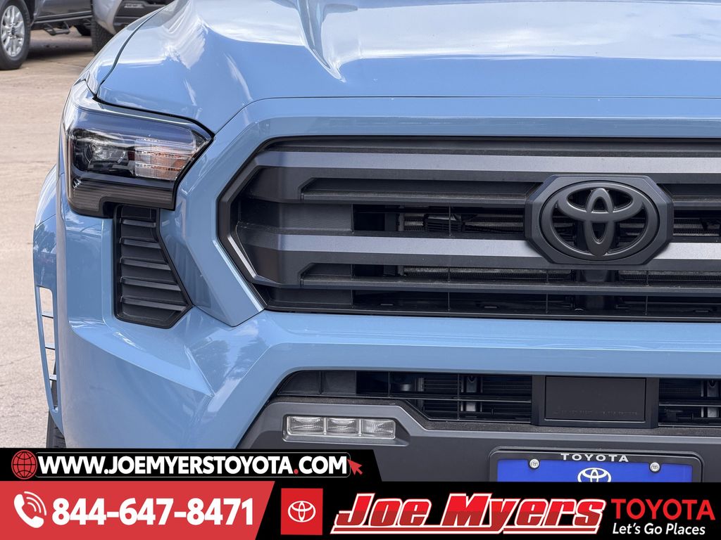 New 2026 Heritage Blue Toyota SR5 image 5