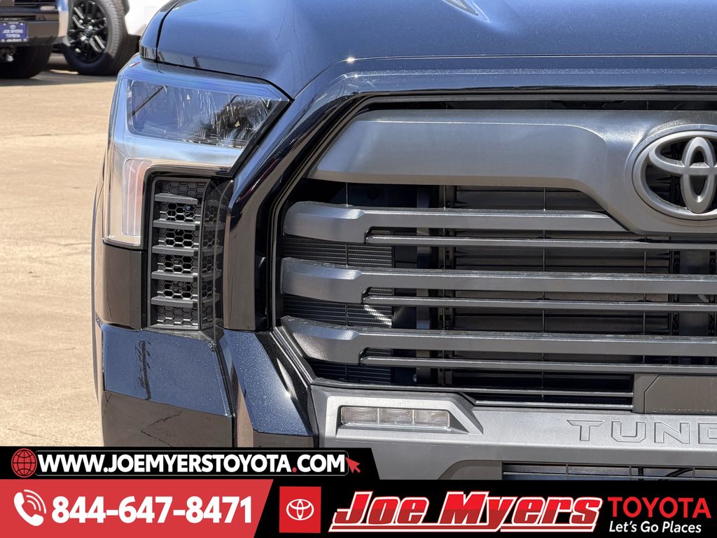 New 2026 Midnight Black Toyota SR5 image 5