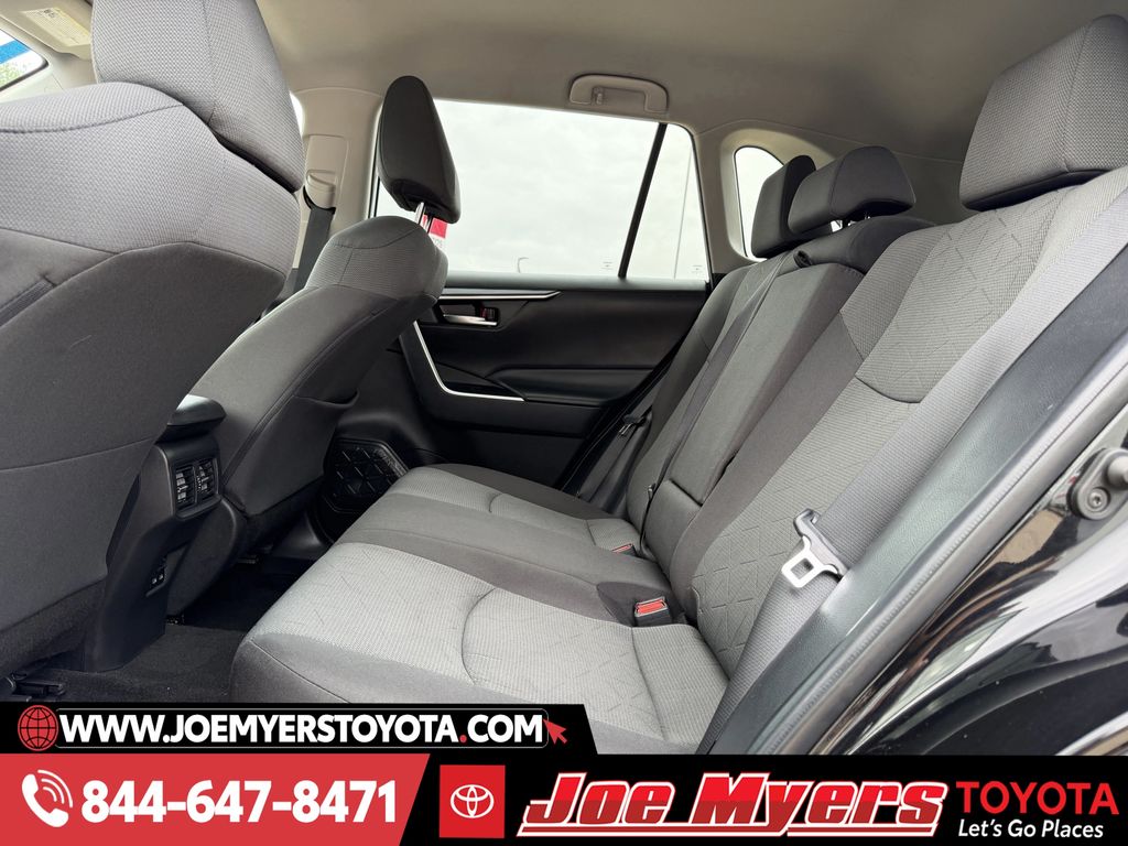 Used 2022 Midnight Black Metallic Toyota XLE image 29