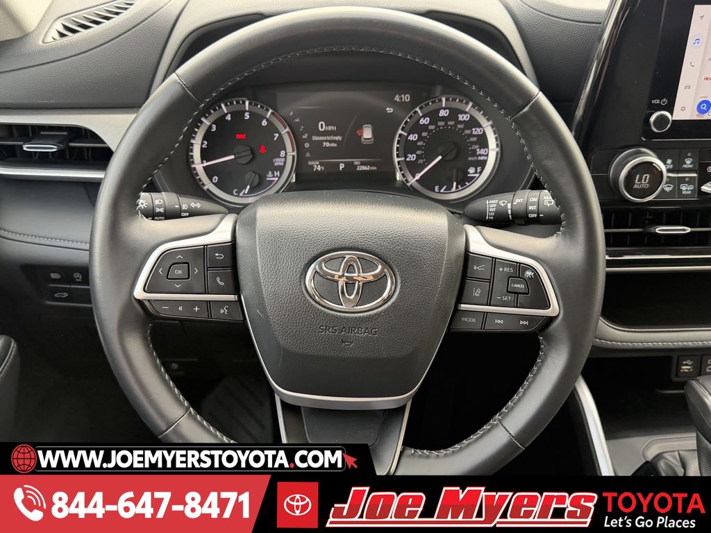 Used 2025 Blueprint Toyota LE image 15