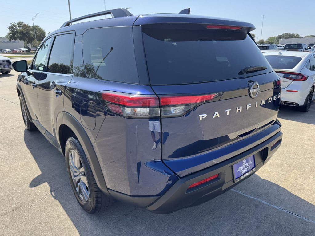 Used 2025 Deep Ocean Blue Pearl Nissan SV image 5