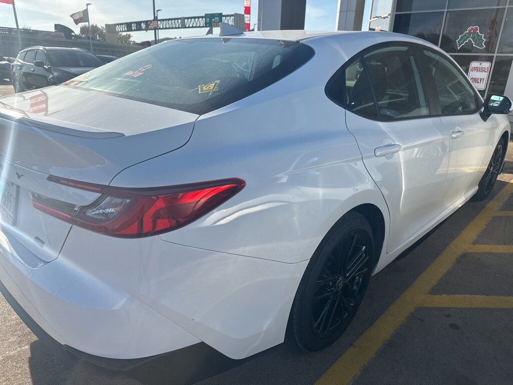 Used 2025 Toyota Camry SE Sedan