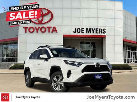 2025 Toyota RAV4 XLE SUV