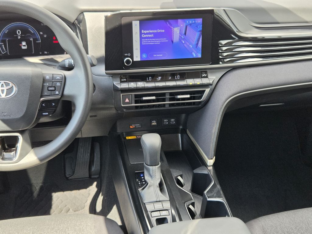 Used 2026 Ice Toyota LE image 17