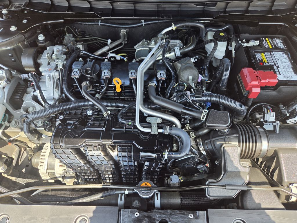 Used 2025 Super Black Clearcoat Nissan 2.5 SV image 30