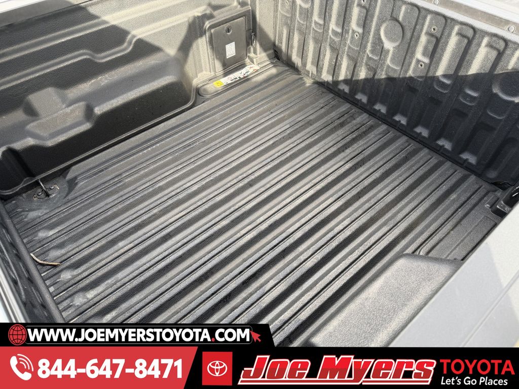 Used 2024 Carbonized Gray Metallic Ford XLT image 30