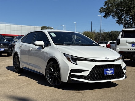 2026 Toyota Corolla Hybrid SE Sedan