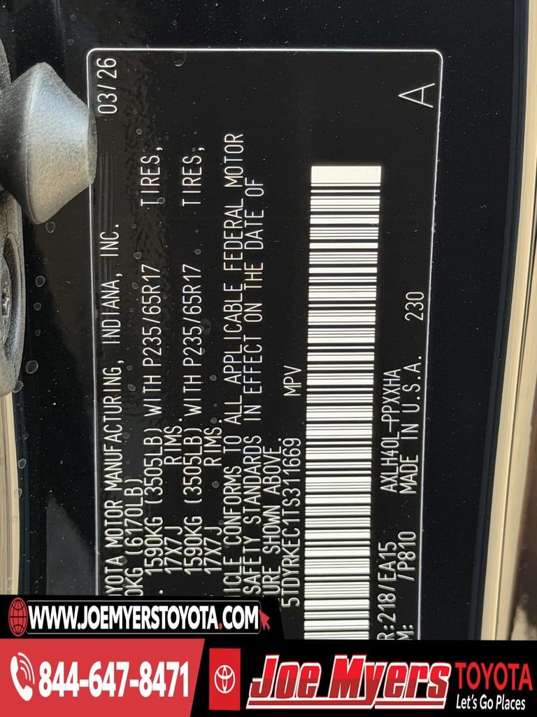 New 2026 Midnight Black Toyota XLE 8 Passenger image 22