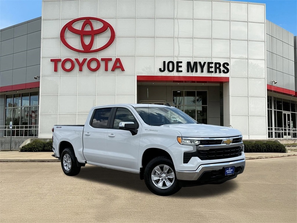 Used 2024 Chevrolet Silverado 1500 LT Truck