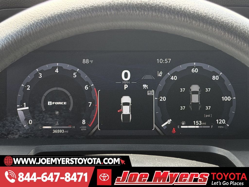 Used 2025 Underground Toyota SR5 image 16