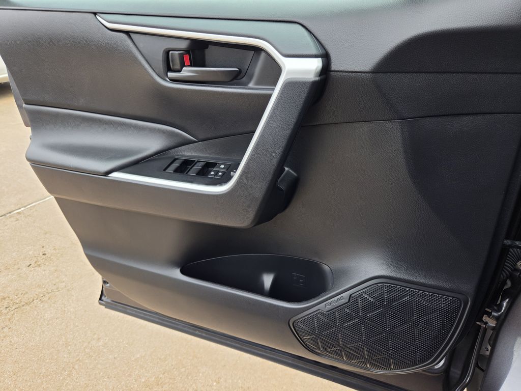 Used 2025 Magnetic Gray Metallic Toyota LE image 21