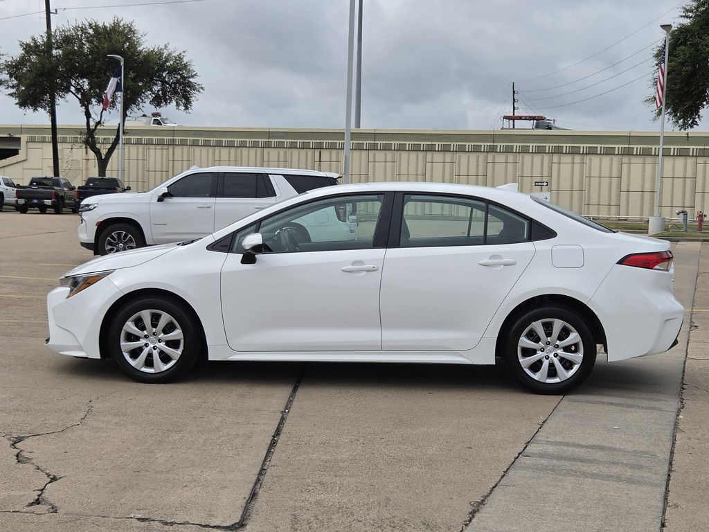Used 2026 Ice Toyota LE image 6