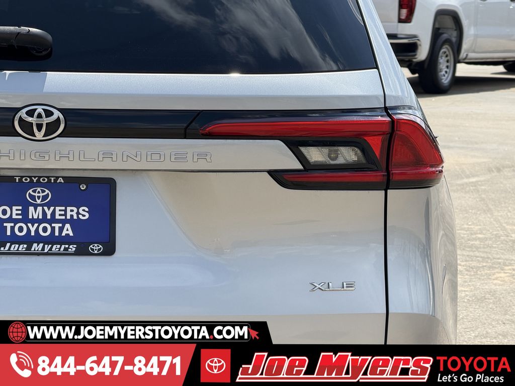 Used 2024 Celestial Silver Metallic Toyota XLE image 9