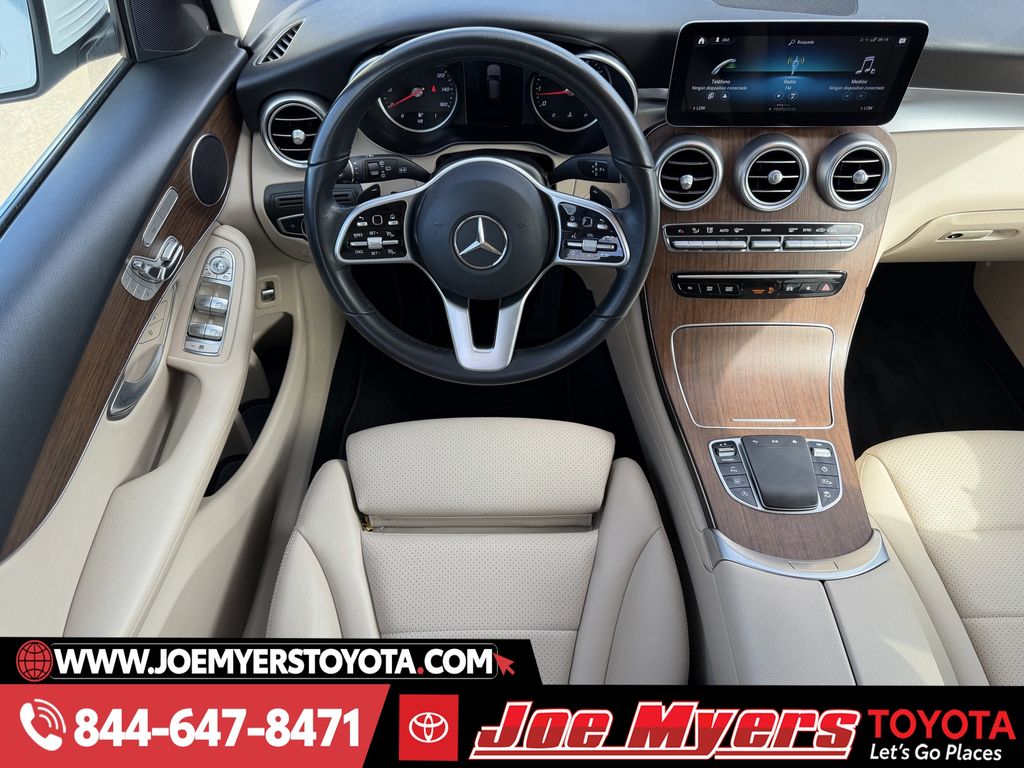 Used 2021 Polar White Mercedes-Benz GLC 300 image 14
