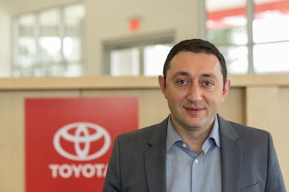 Staff member Artak Abrahamyan from ID_e8e8077ab9fd