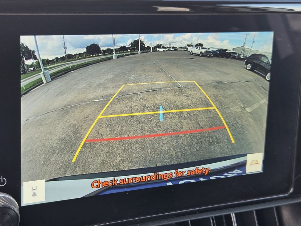 Used 2025 Ice Toyota XLE image 19