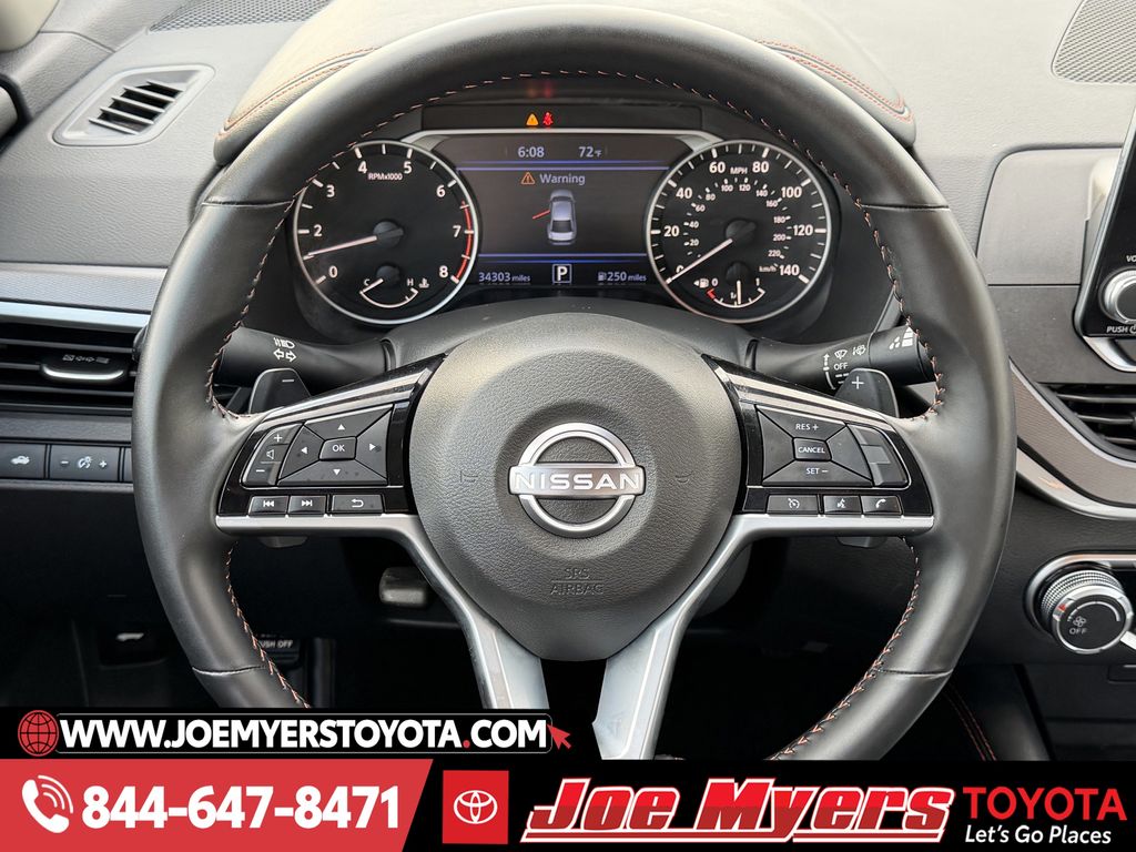 Used 2025 Super Black Clearcoat Nissan 2.5 SR image 15