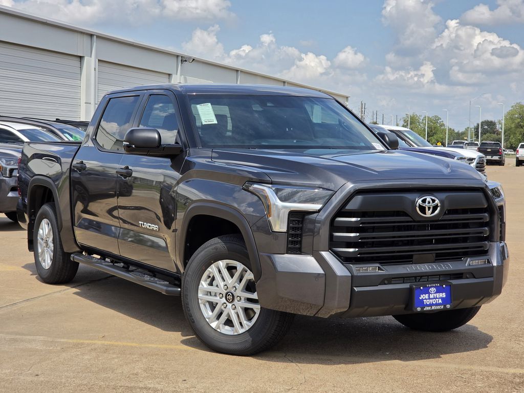 New 2026 Magnetic Gray Meta Toyota SR5 image 2