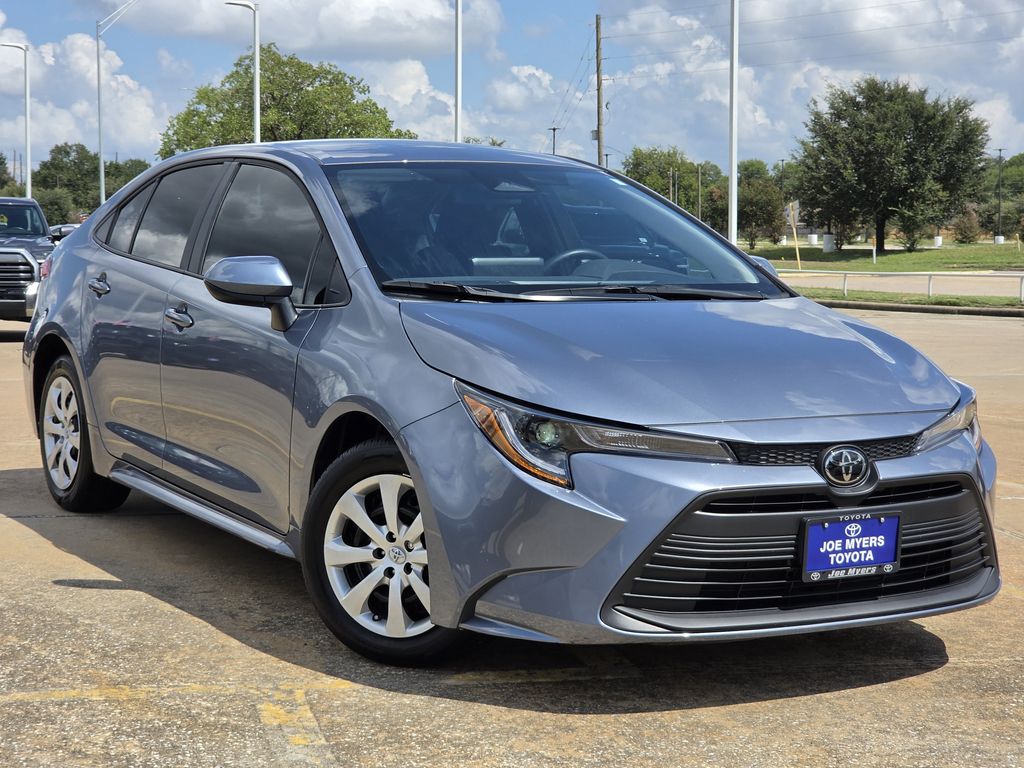 Used 2025 Celestite Toyota LE image 2