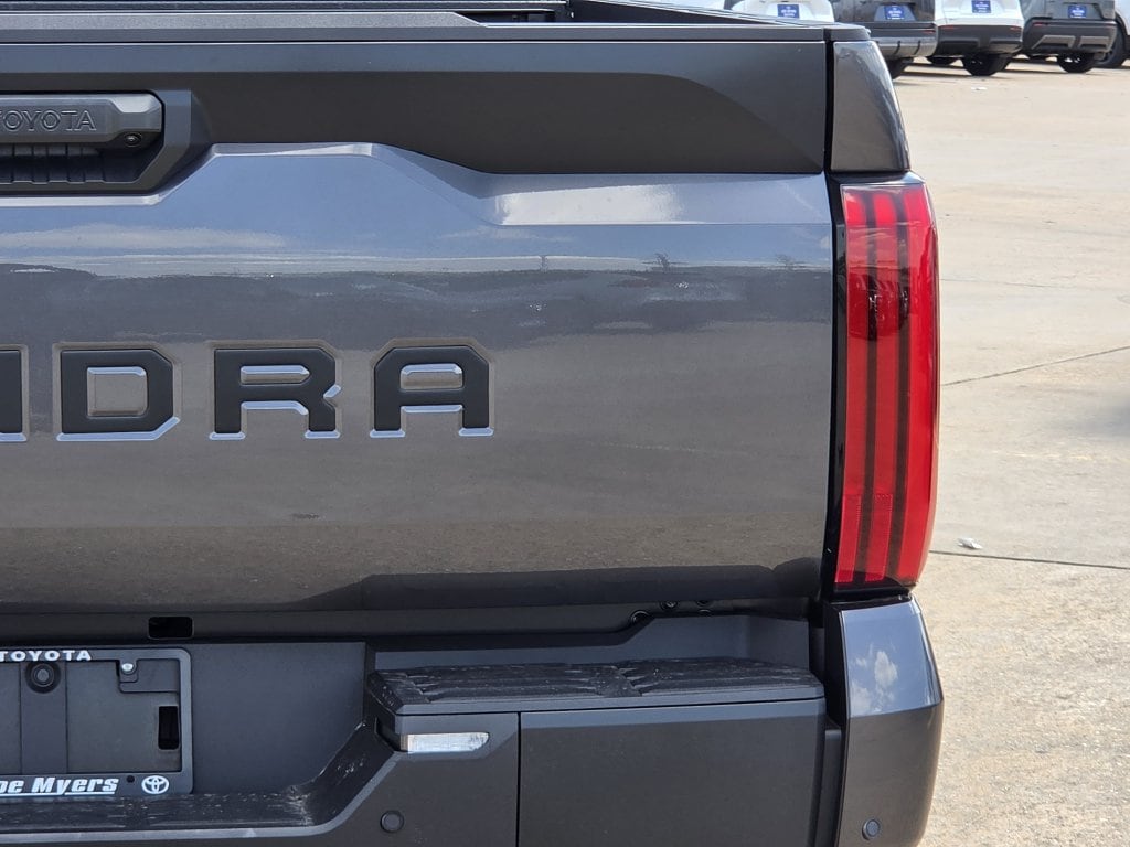 New 2026 Magnetic Gray Meta Toyota SR5 image 9