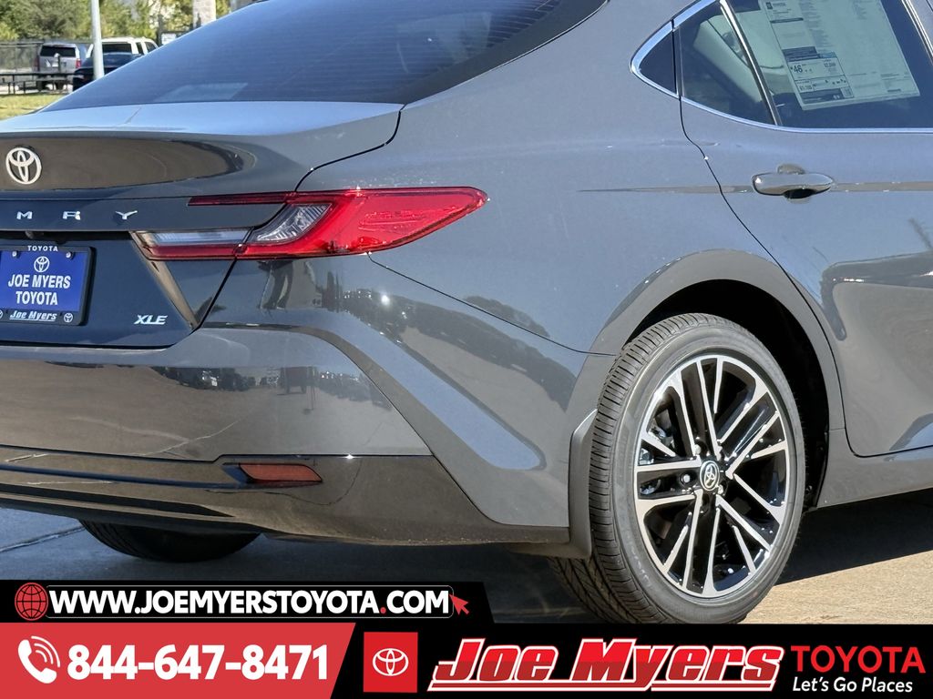 New 2026 Underground Toyota XLE image 7