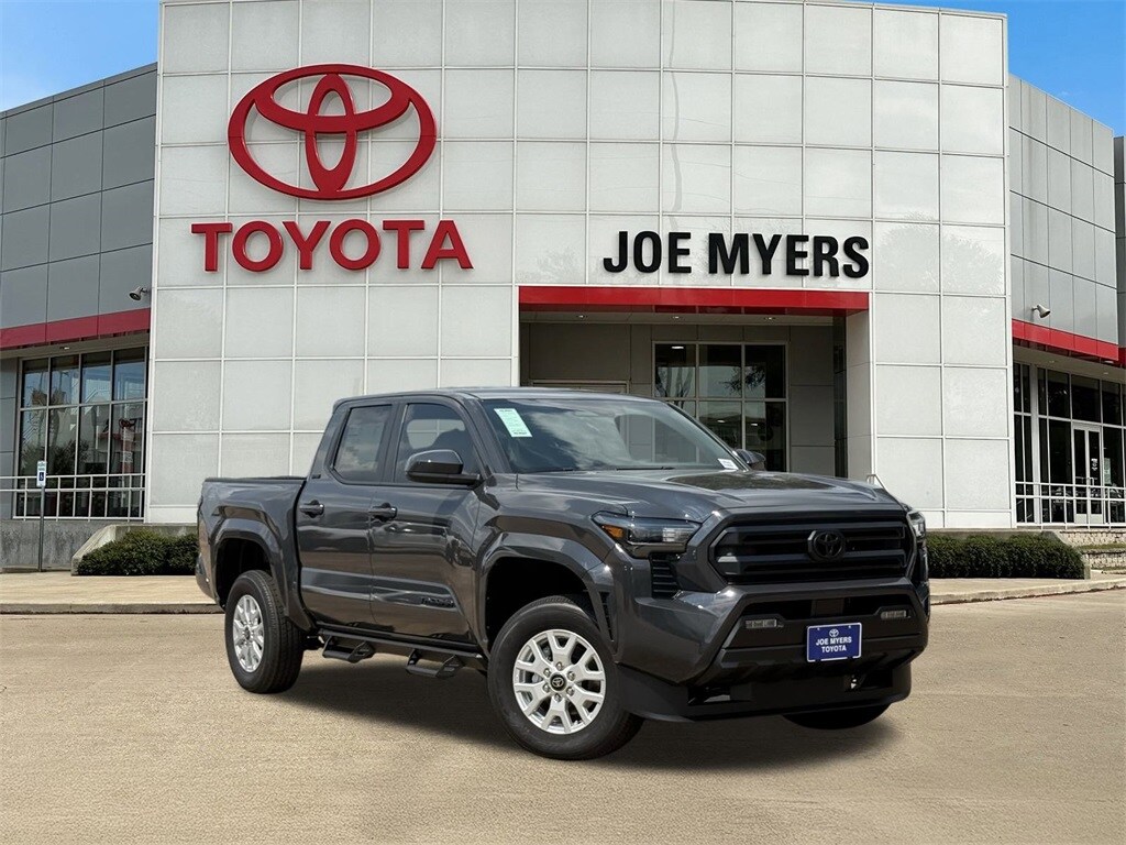 2025 Toyota Tacoma SR5 photo 2