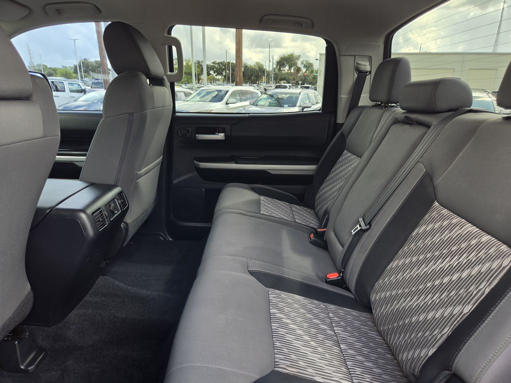 Used 2018 Magnetic Gray Metallic Toyota SR5 image 27