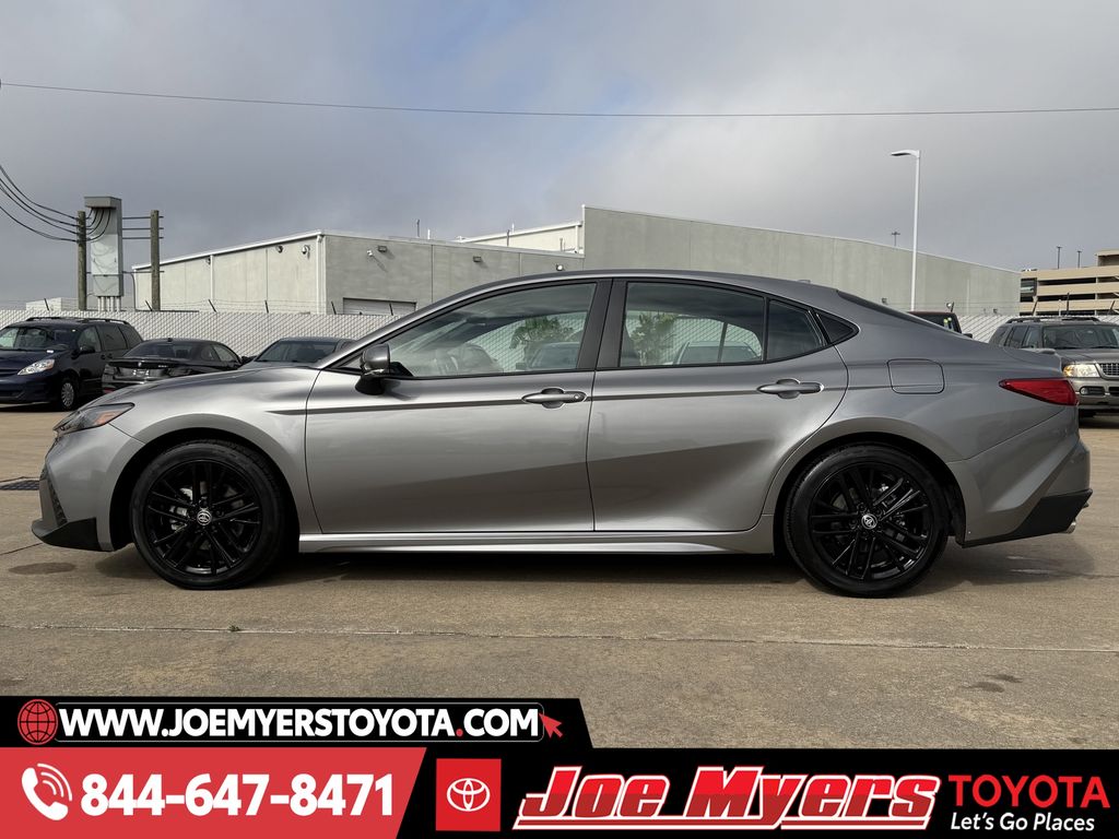 Used 2025 Heavy Metal Toyota SE image 6