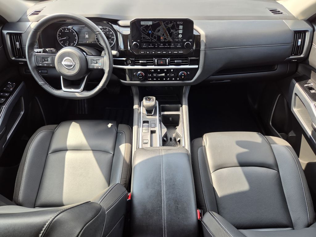 Used 2025 Super Black Nissan SL image 12