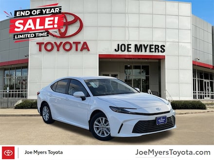 2026 Toyota Camry LE Sedan