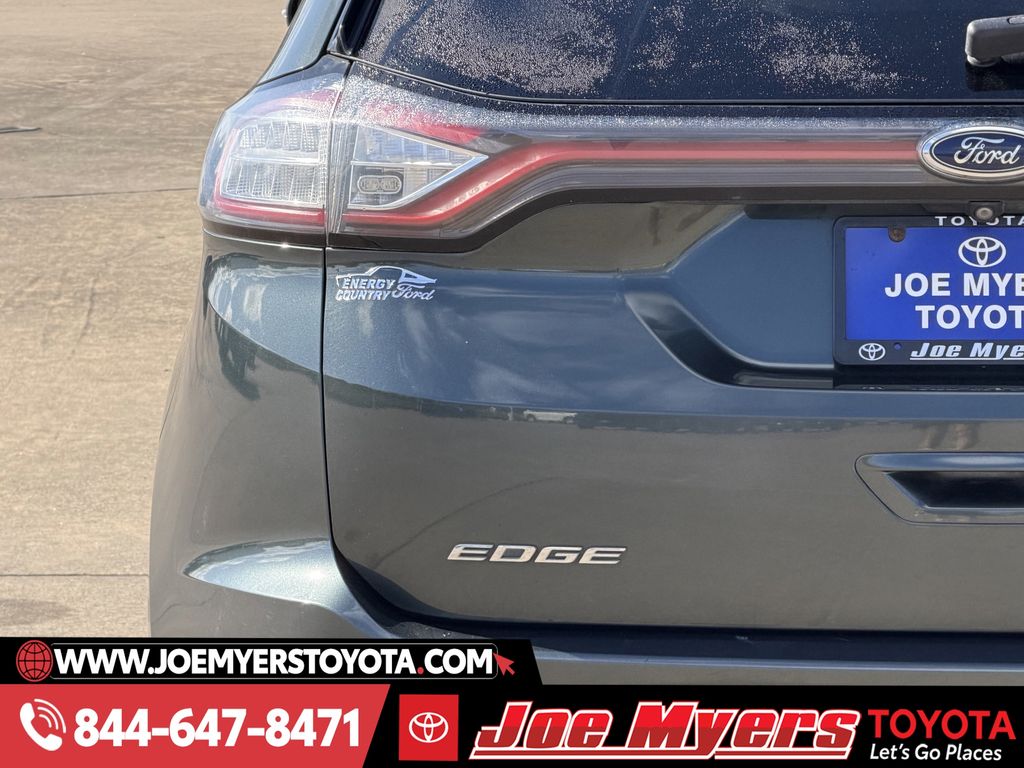 Used 2015 Guard Metallic Ford Titanium image 10