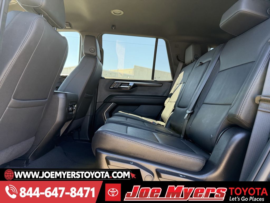 Used 2025 Black Chevrolet LT image 29