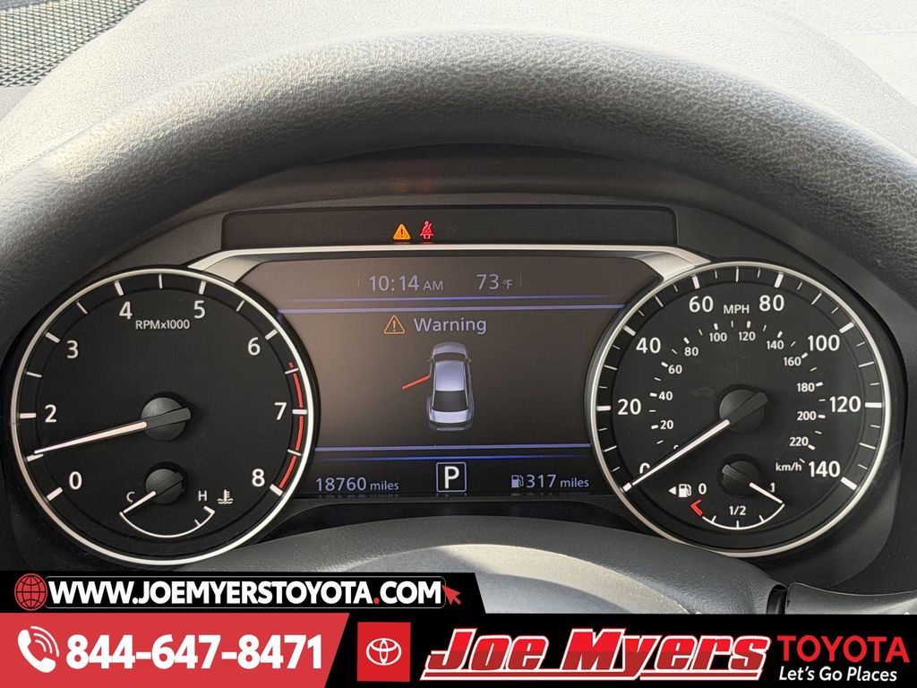 Used 2025 Glacier White Nissan 2.5 SV image 15