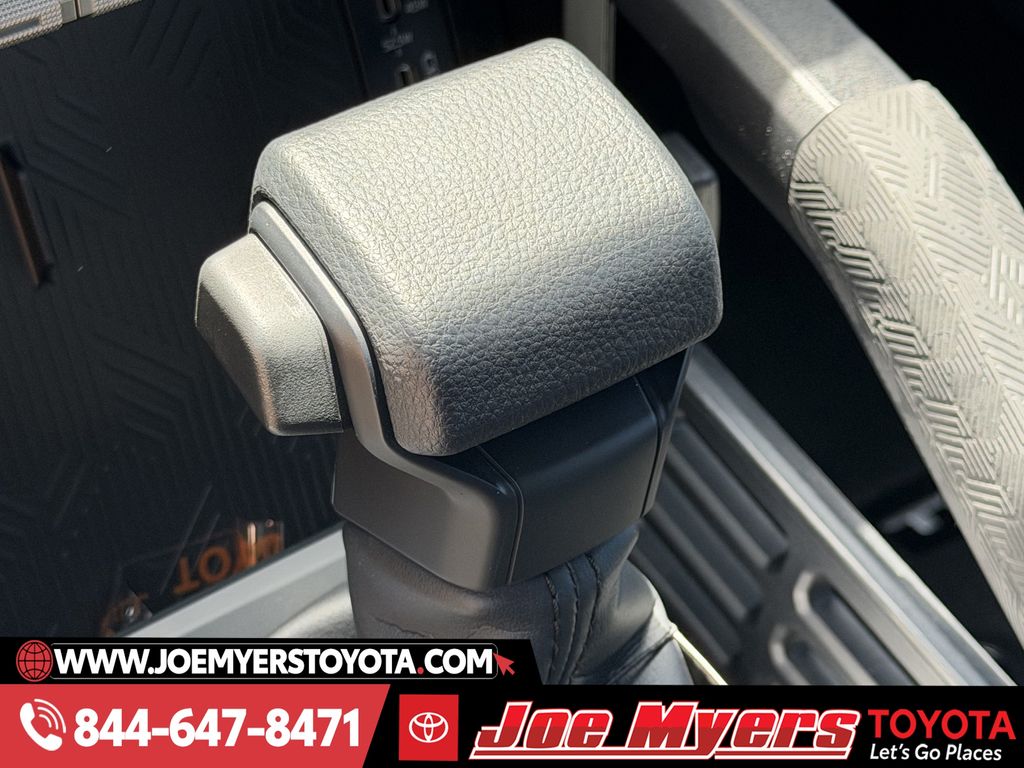 New 2026 Ice Cap Toyota SR5 image 19