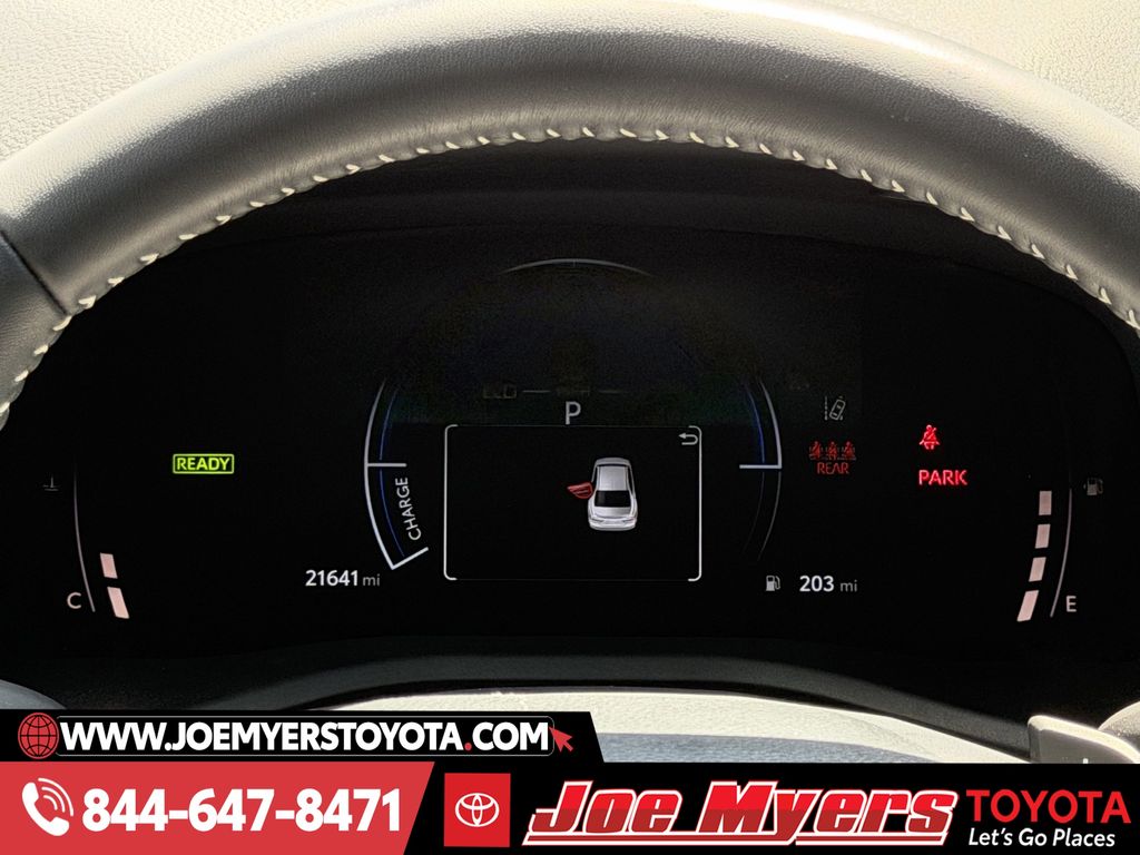 Used 2025 Underground Toyota SE image 16