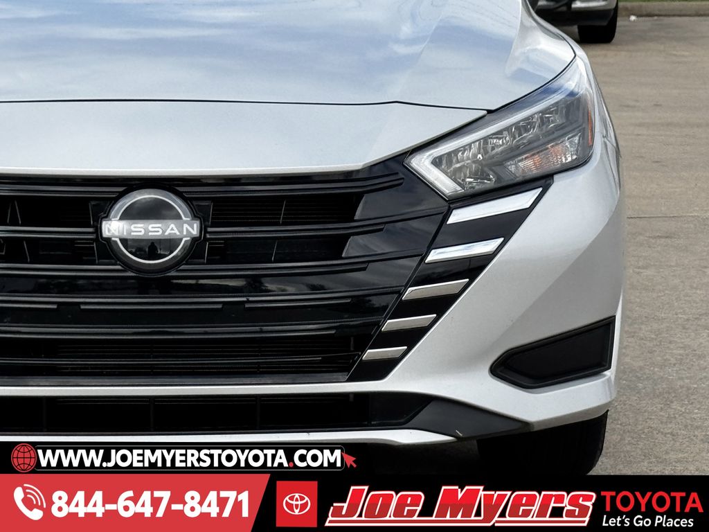 Used 2025 Brilliant Silver Metallic Nissan 1.6 SV image 4