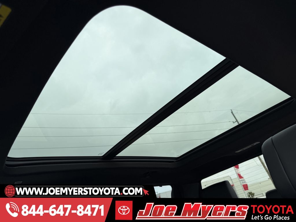 Used 2024 Ice Cap Toyota Platinum image 29