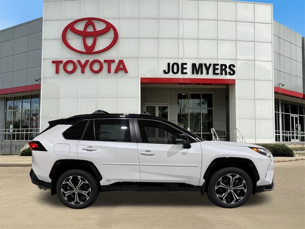 New 2025 Toyota RAV4 Plug-in Hybrid XSE SUV