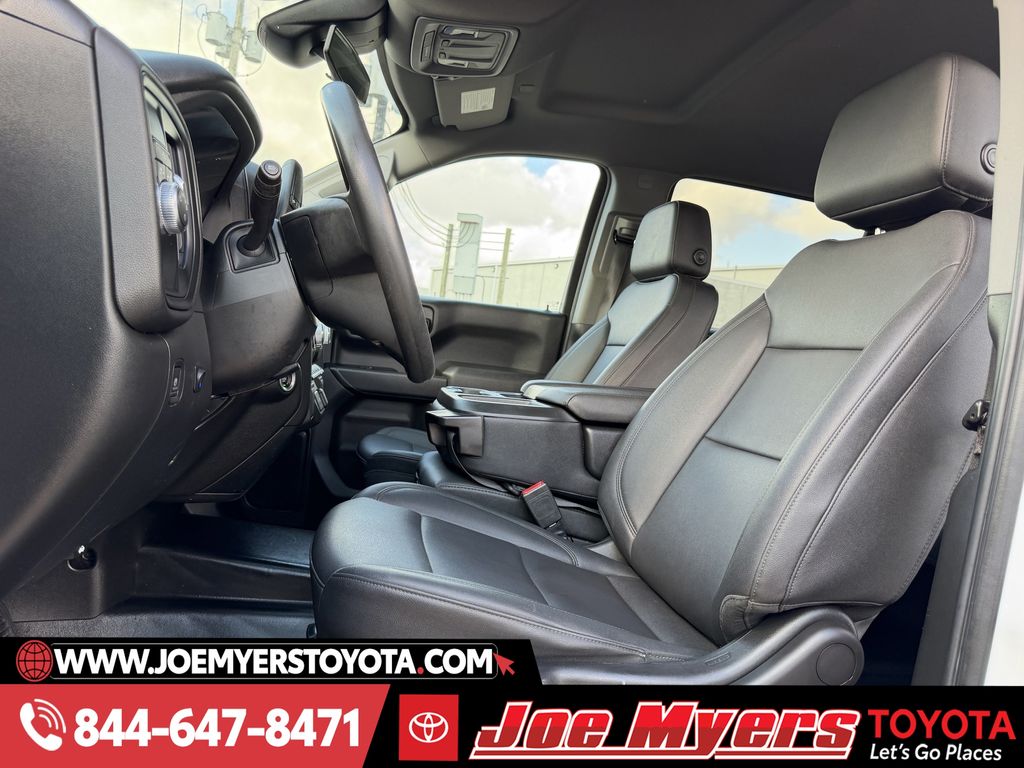 Used 2023 Summit White GMC Pro image 26