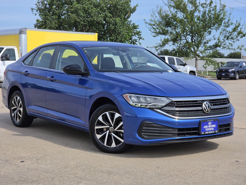 3VW5M7BU3RM036324