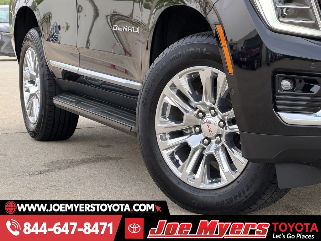 Used 2025 Onyx Black GMC Denali image 11