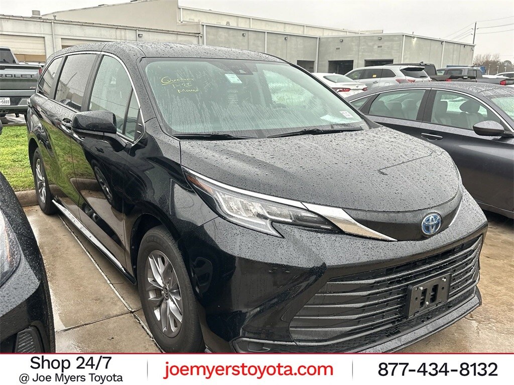 Used 2023 Toyota Sienna LE For Sale in Houston TX P45370 Houston Used