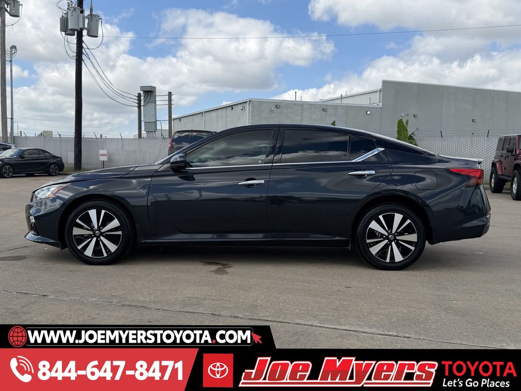 Used 2022 Storm Blue Metallic Nissan 2.5 SL image 6
